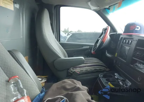 2011 Chevrolet Express 2500 Work Van from USA, damaged, VIN 1GCWGFCA1B1109920